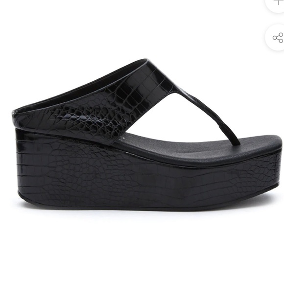 Coconuts by Matisse Shoes Matisse Coconut Wedge Thong Sandal Poshmark